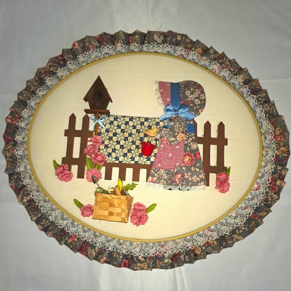 Other - Rare Vintage Sunbonnet Sue 3D Fabric Wall Art Garden Scene‎ Oval Hoop 18in